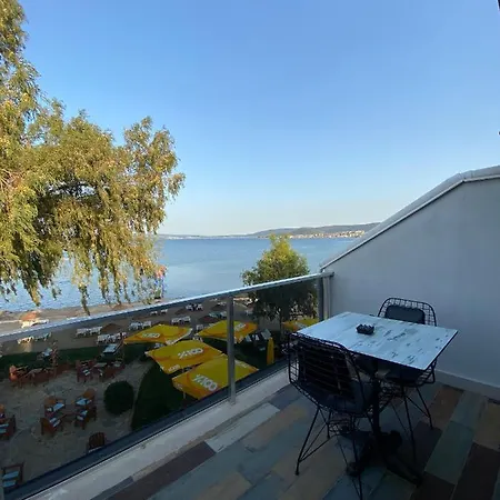 Hotel Burla Urla
